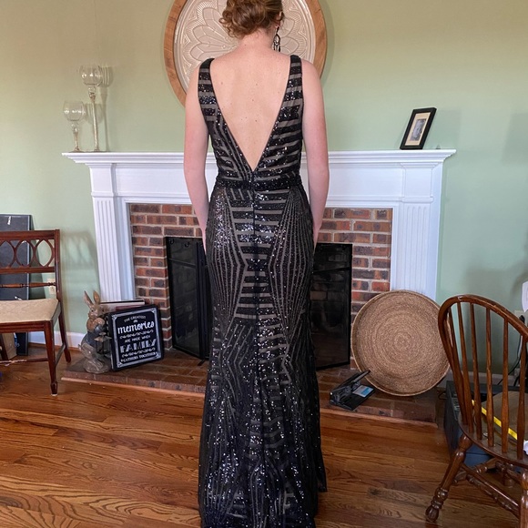 Formal/Prom dress - Picture 3 of 6